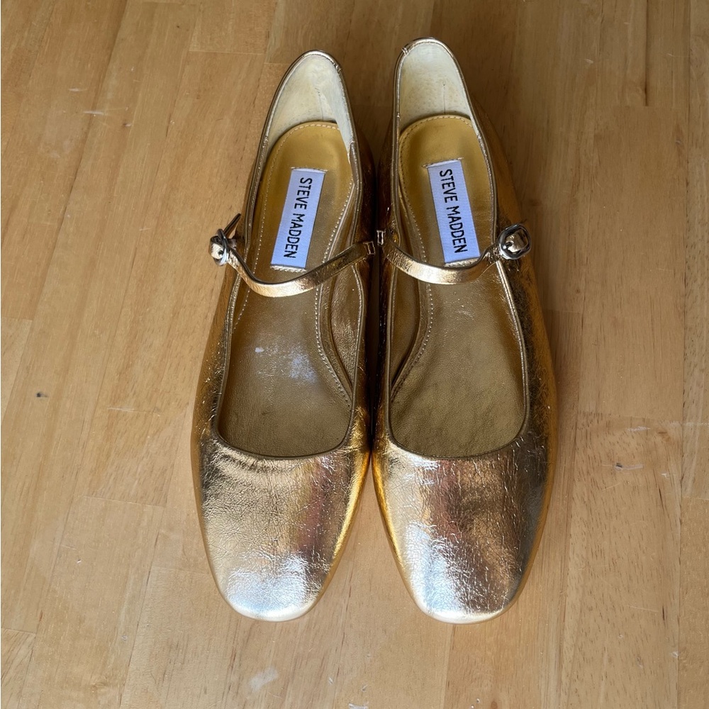 Steve Madden Gold Mary Jane Flats | Size 7 | Metallic Ballet Flats - Picture 2 of 5